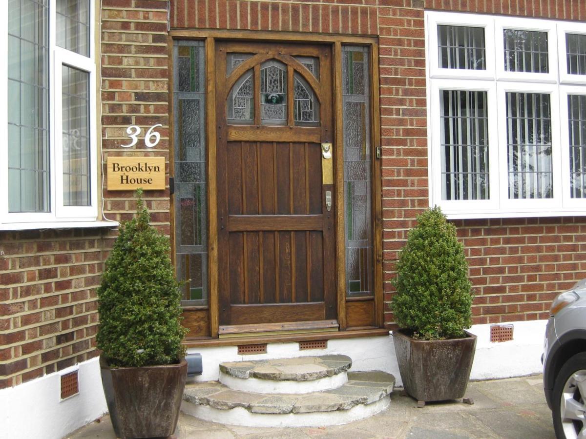 Brooklyn House Hotell Barnet Exteriör bild