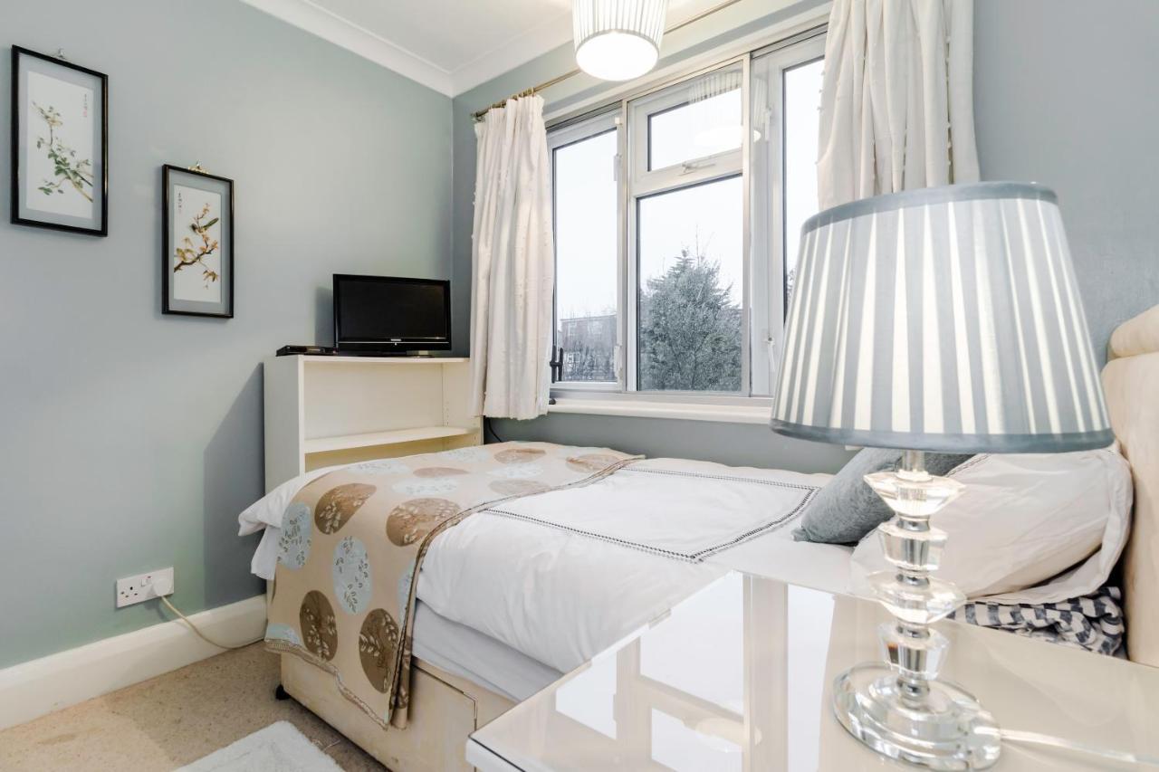 Brooklyn House Hotell Barnet Exteriör bild